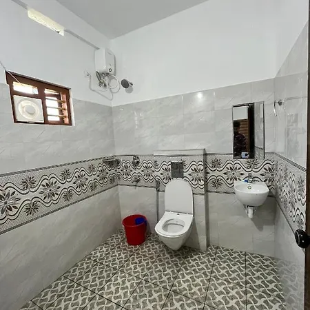Wayanad Biriyomz Residency, Kalpatta, Low Cost Rooms And Deluxe Apartment Exterior photo