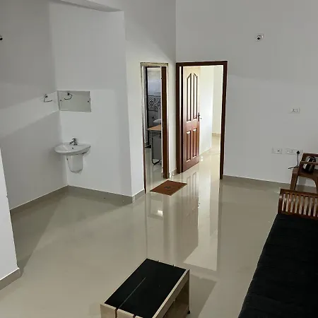 Wayanad Biriyomz Residency, Kalpatta, Low Cost Rooms And Deluxe Apartment Exterior photo