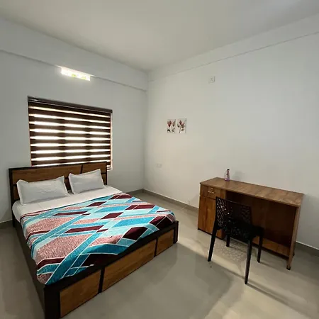Wayanad Biriyomz Residency, Kalpatta, Low Cost Rooms And Deluxe Apartment Exterior photo